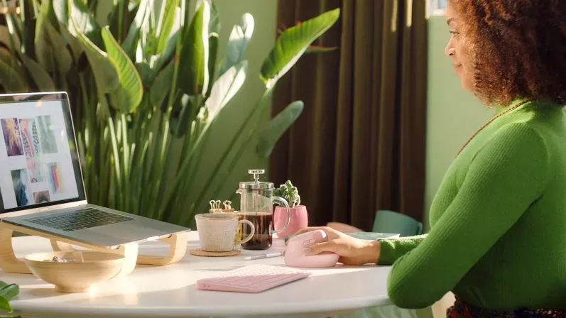 mouse Logitech Lift Vertical 