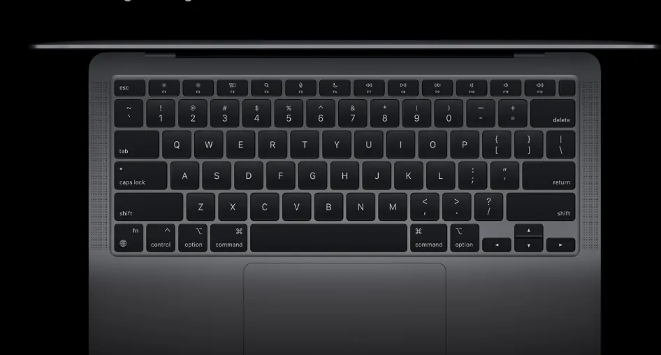 أبل ماك بوك اير M1 لوحة المفاتيح السحرية
