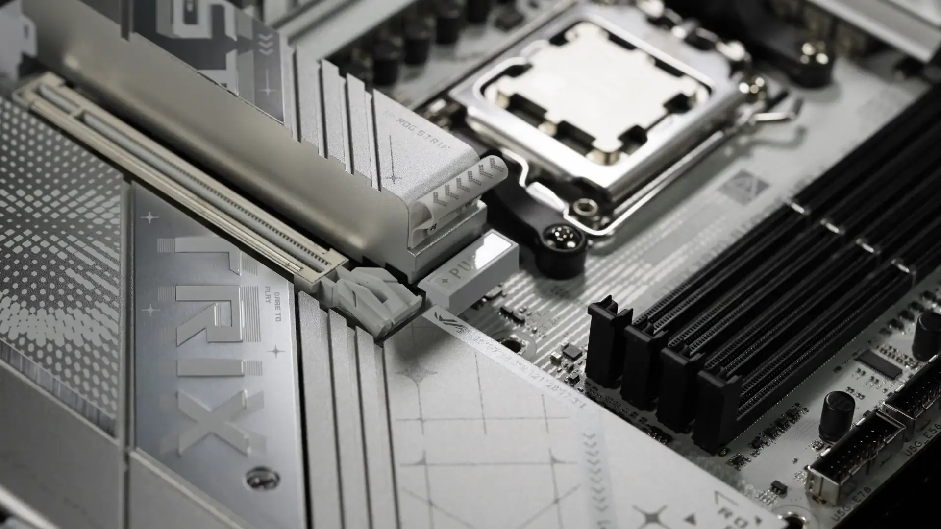 مازر بورد اسوس