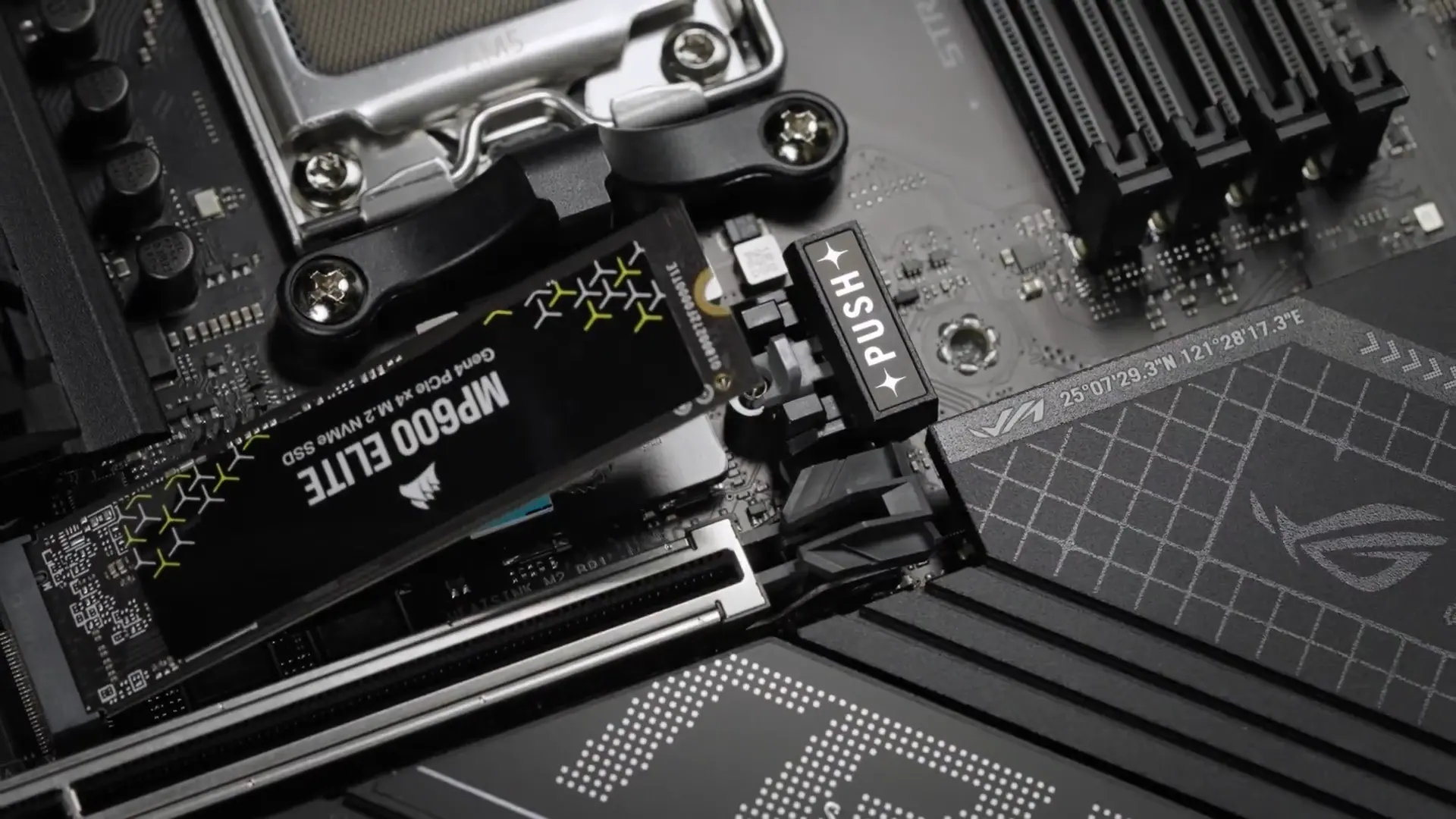 روج ستريكس X870-F جيمنج واي فاي مازر بورد