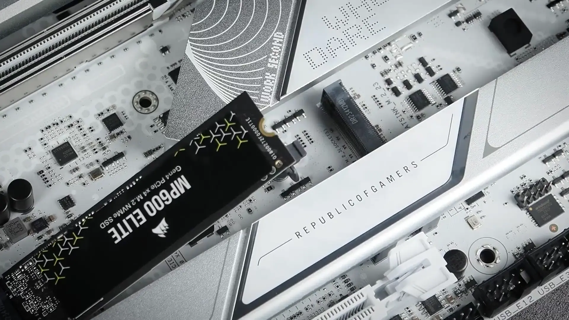 مازر بورد جيمنج