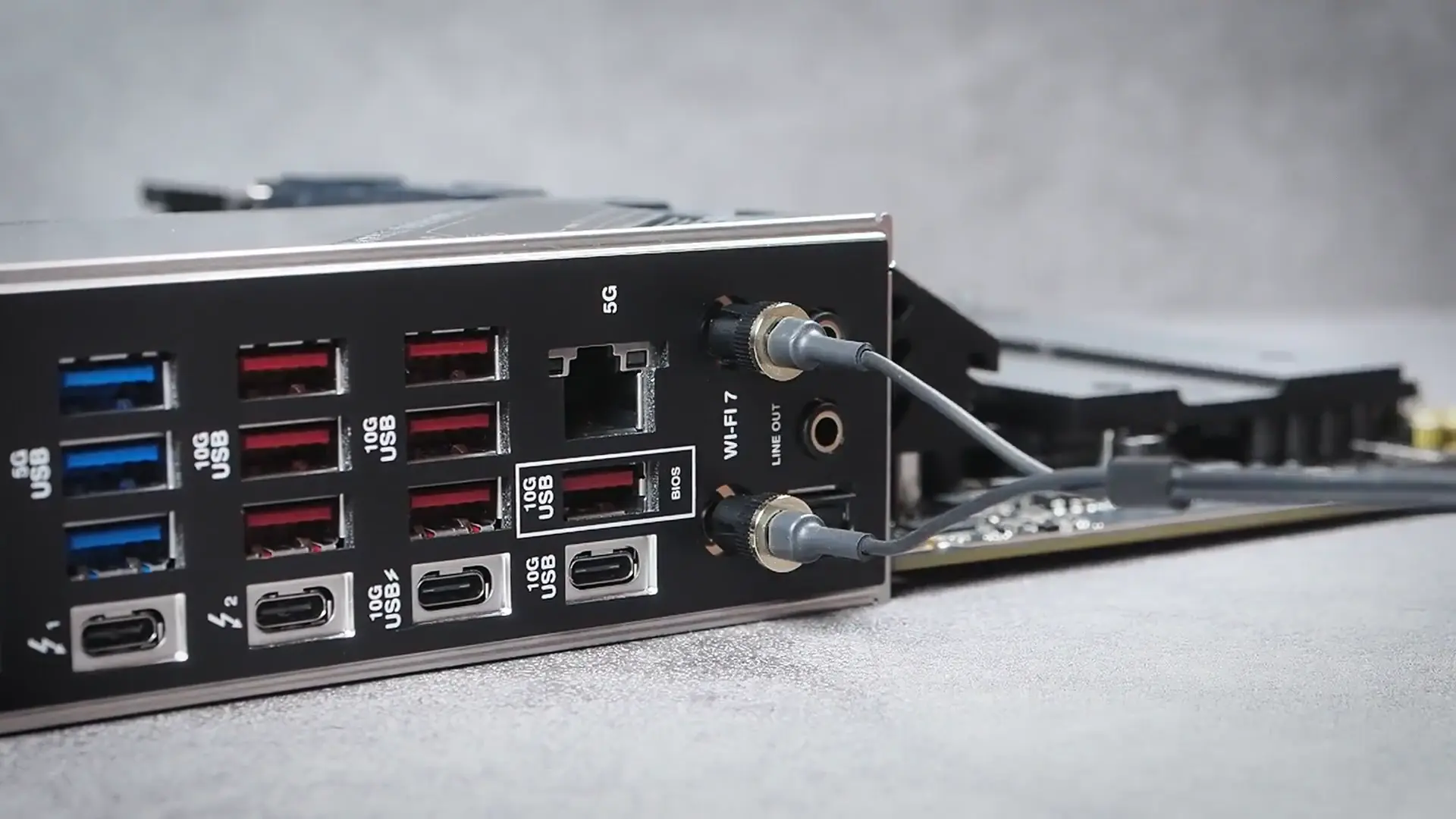 مازر بورد واي فاي