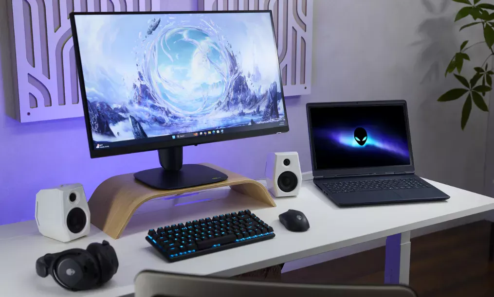 Dell Alienware 16 Aurora AC16250 Dell Alienware 16 Aurora AC16250