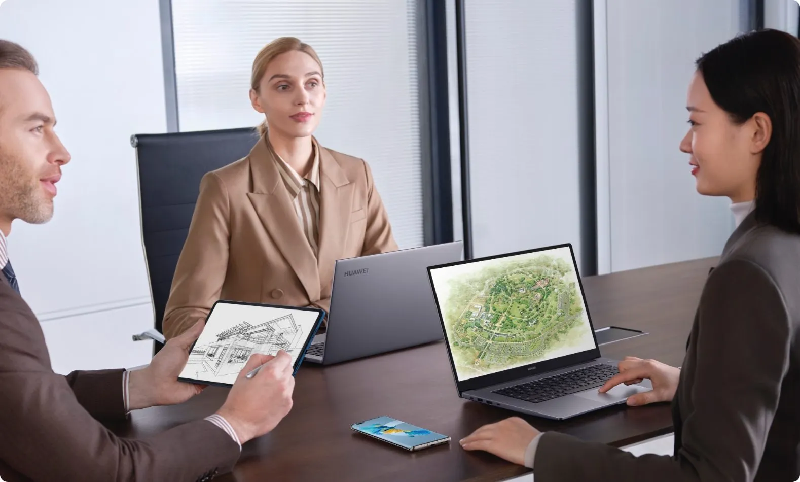 Huawei MateBook B3 520 Immersive Listening Experience