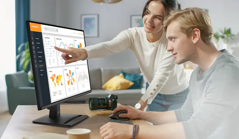 شاشة الكمبيوتر