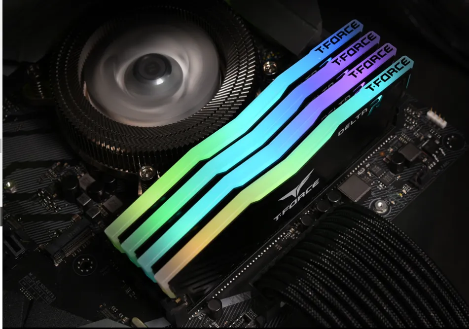 فريق مجموعة T.Froce دلتا RGB DDR4 8GB 3200MHZ CL16 أبيض
