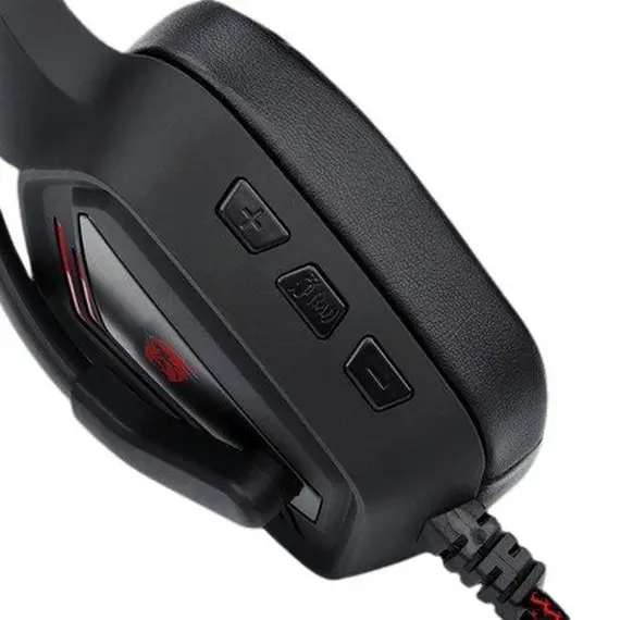 gaming headphones